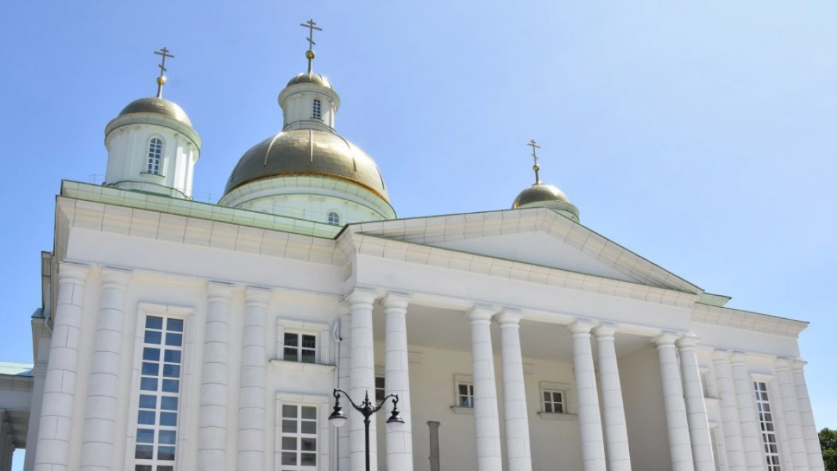 В Пензе подходит к концу роспись Спасского кафедрального собора