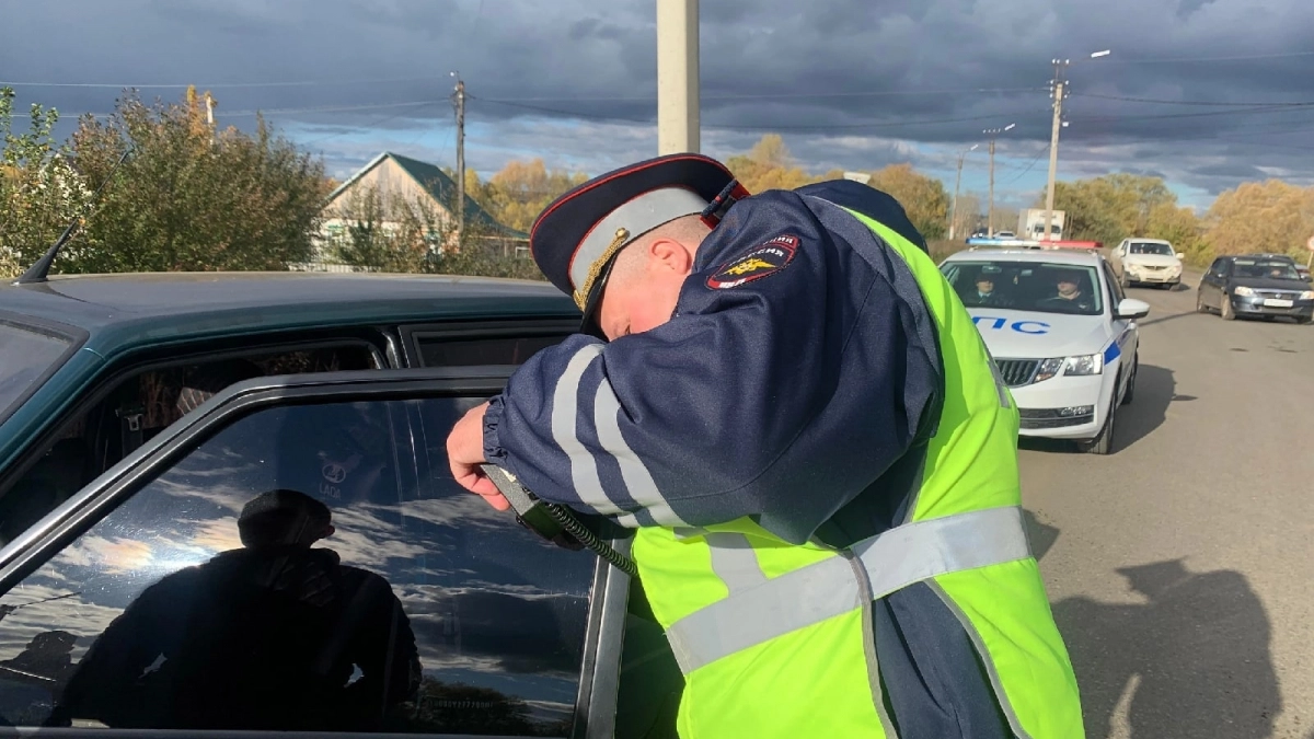 В ГАИ озвучили точный ответ: до скольки лет можно управлять авто - в каких случаях заберут права