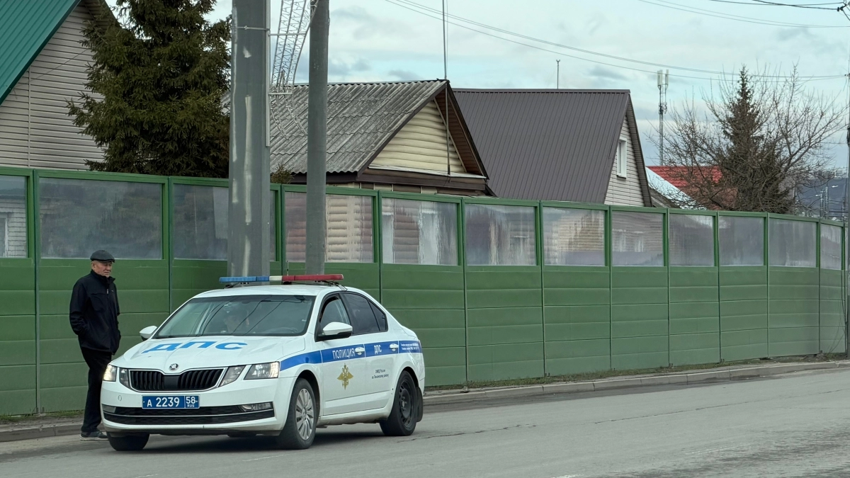 Не успеваете завершить обгон до сплошной: вот главная ошибка водителей в этой ситуации - как грамотно вести себя, чтобы не лишиться прав