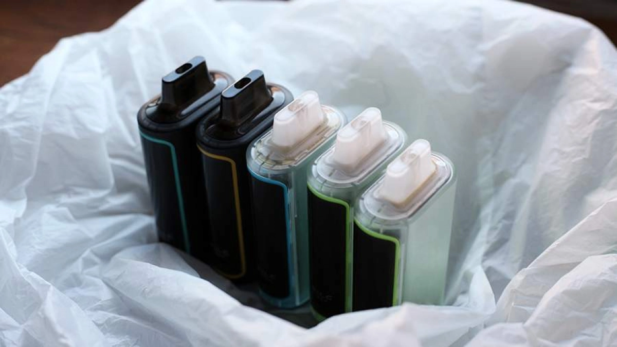 Запреты на вейпы в регионах могут привести к росту теневого рынка