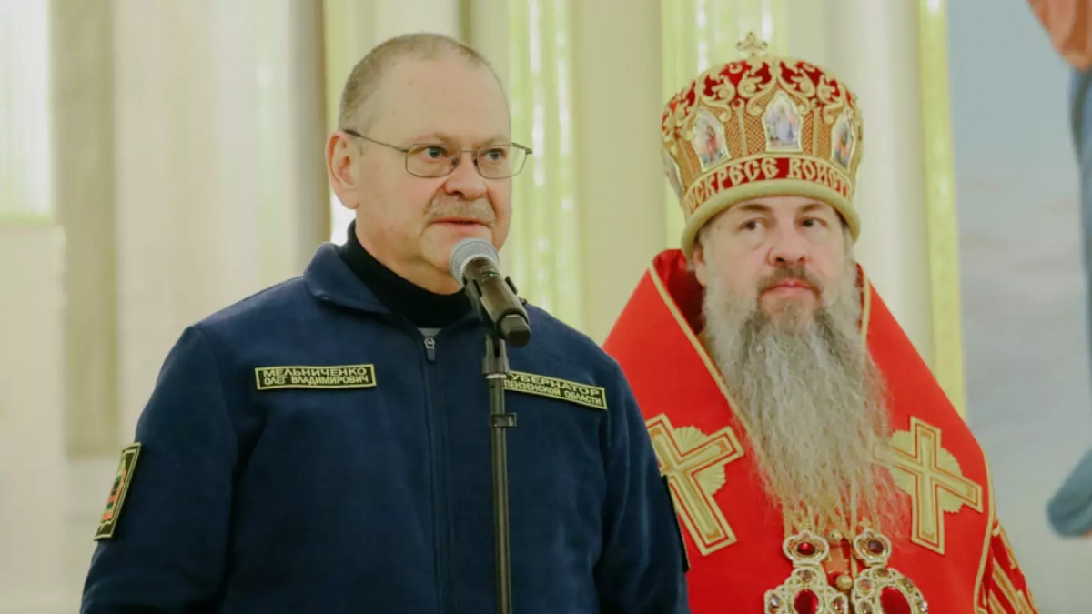 Около 4 тысяч пензенцев посетили пасхальную службу в главном храме города