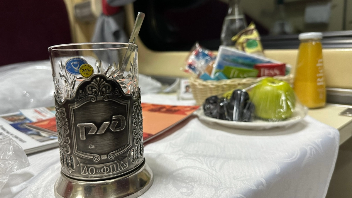 Подруга рассказала, зачем покупает две боковые полки в поезде — теперь делаю так же