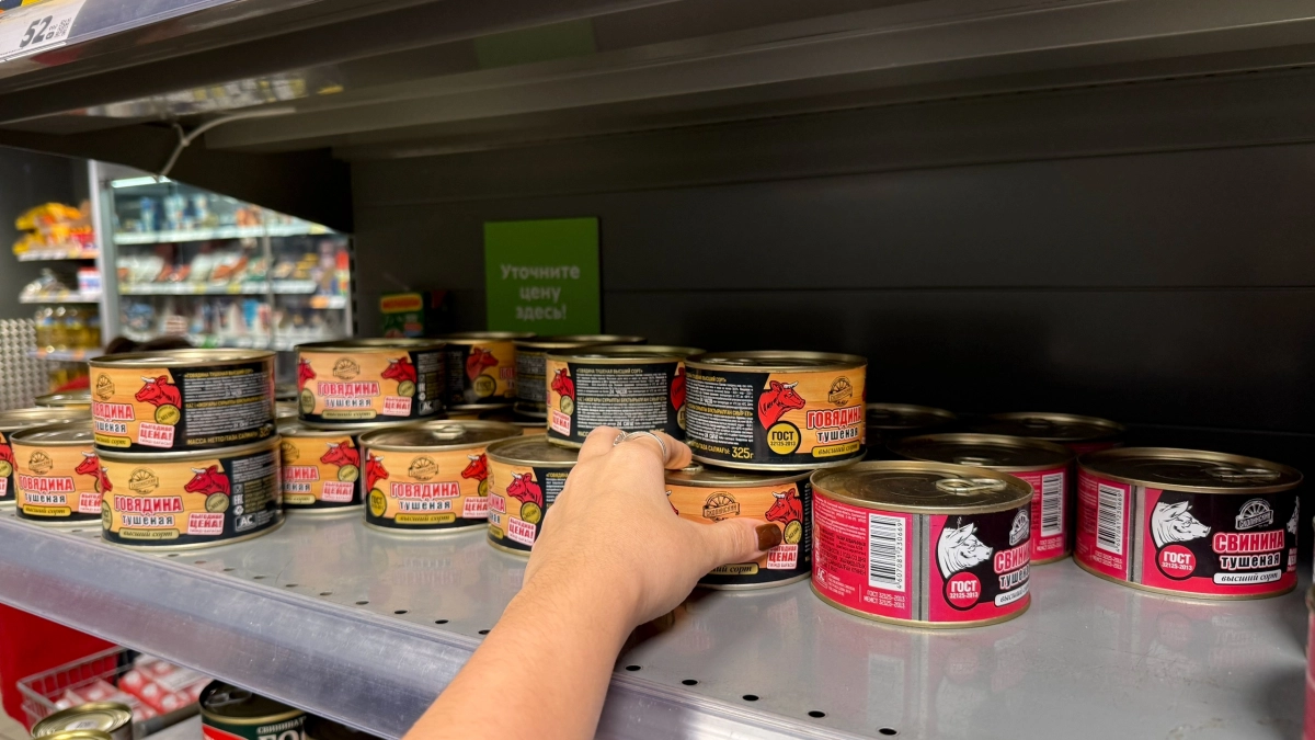Смело берите по 5 банок - внутри 100% мясо: Росконтроль проверил бренды тушенки из популярных магазинов