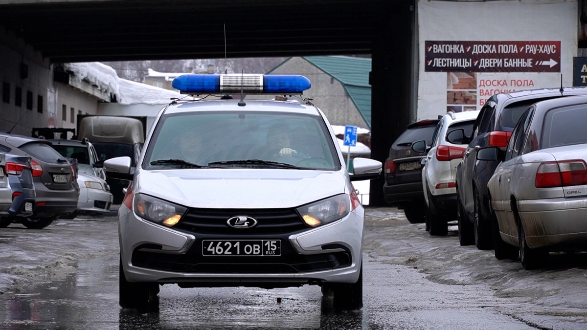 Напрашивался на конфликт: правоохранители обезвредили пьяного дебошира в кафе