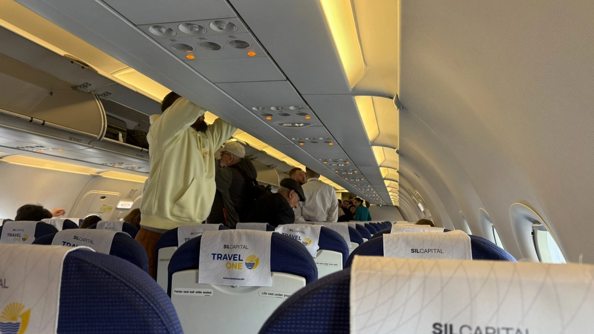 Плацкарт теперь и в самолёте: пассажирам предлагают новые спальные капсулы для перелётов - летать теперь будем с комфортом 