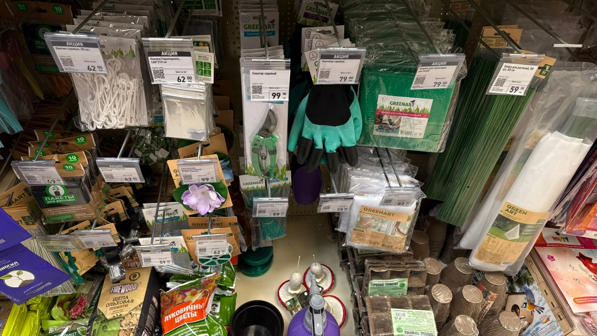 Сходила в Фикс Прайс и Светофор: сравнила дачный завоз - и там, и там нашла любопытные товары. Список дачных находок за копейки 