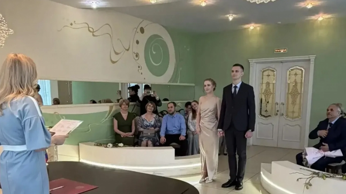 Свадебный бум перед Красной Горкой: более 100 пензенских пар заключили брак 