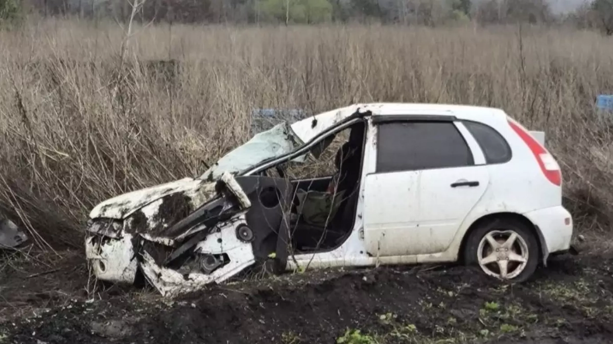 В Засечном в ДТП с опрокинувшейся «Ладой» погиб водитель