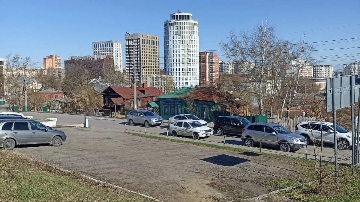 В Пензе уборщица переломала кости, сорвавшись с третьего этажа