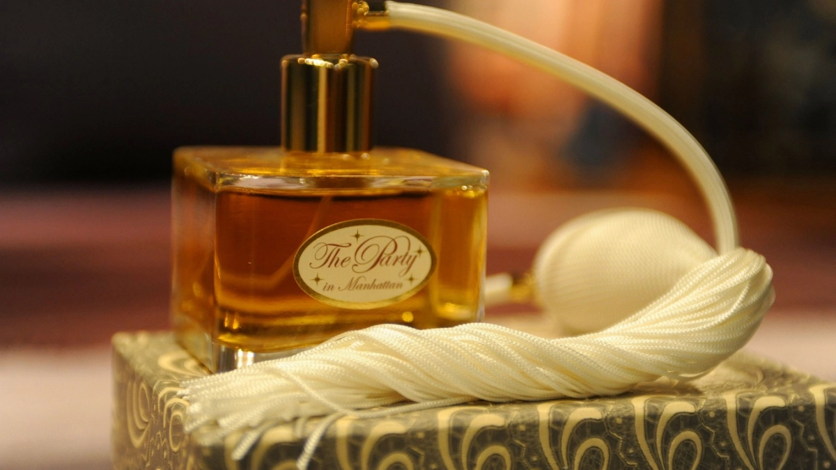 Аромат роскоши и денег: стоит в разы дешевле, чем звучит - так пахнет только богатая женщина