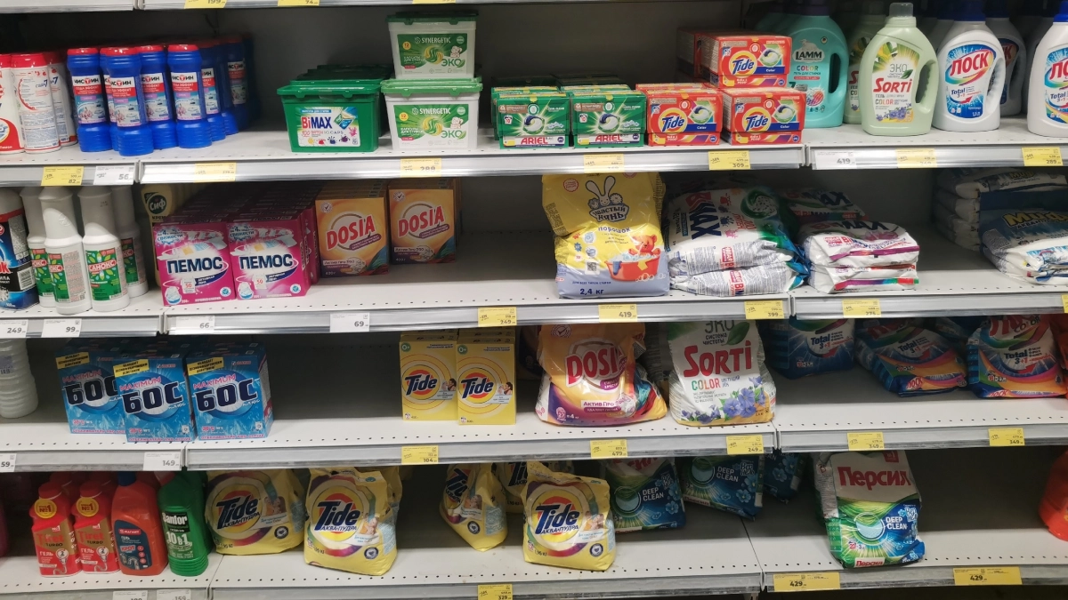 Стирают лучше элитных, а стоят в разы дешевле: Роскачество проверило бренды стирального порошка 