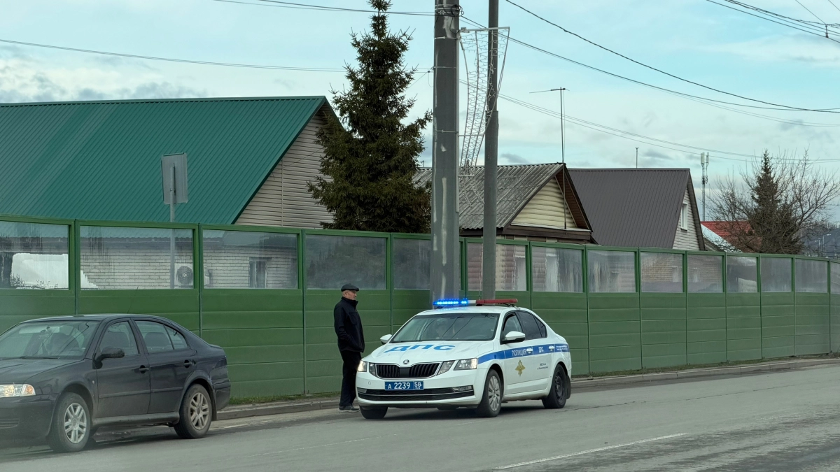 Узнал у знакомого инспектора ГИБДД: на какое расстояние бьют камеры на столбах - ответ поразил