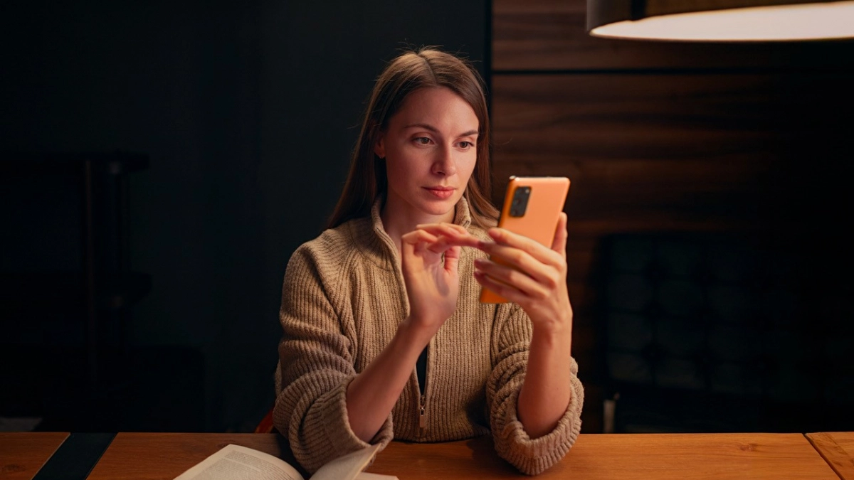 «Билайн.аналитика»: 7 из 10 пользователей ИИ в России выбирают «Алису AI»