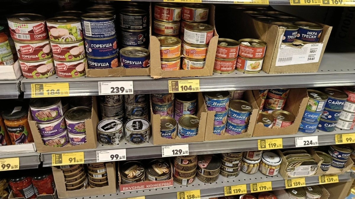 В "Светофоре" найдены консервы из тунца для гурманов: стоит копейки, рыба кусками и без масла - идеально для салата