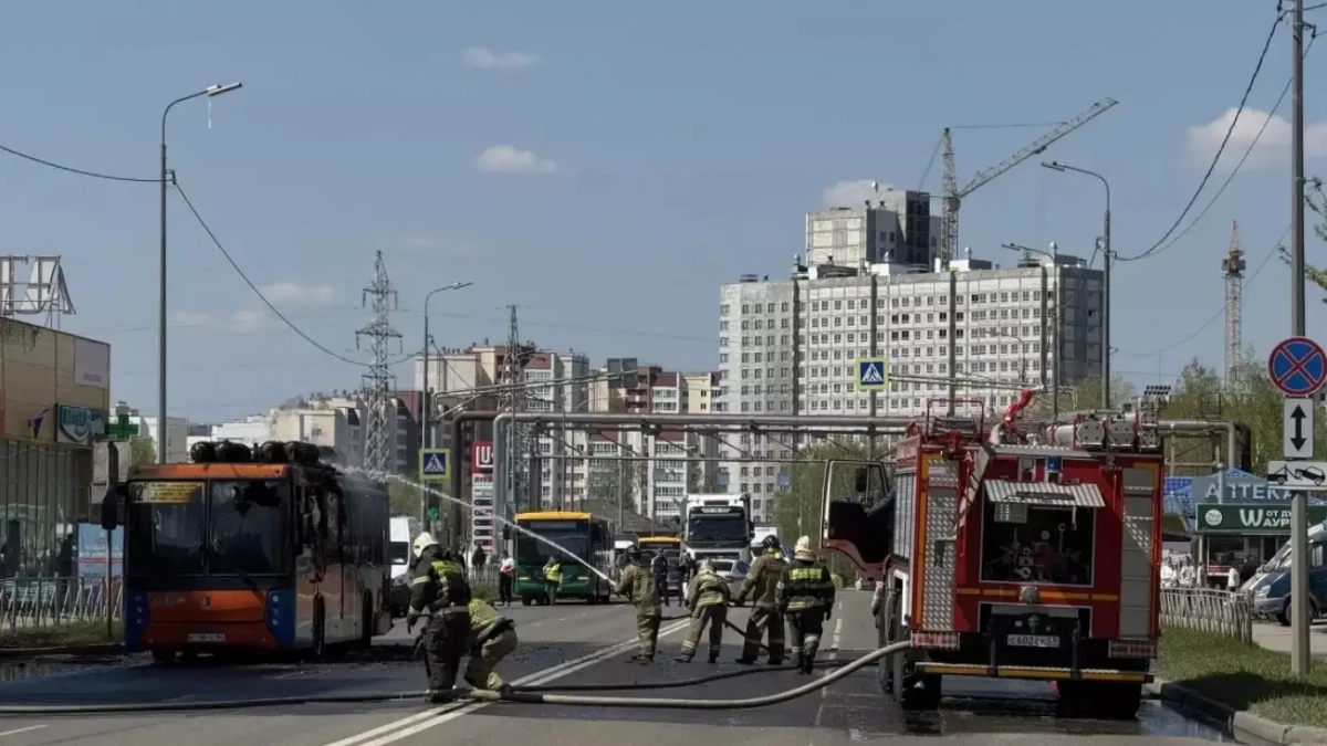 Стали известны подробности ЧП с загоревшимся автобусом на ул. Антонова