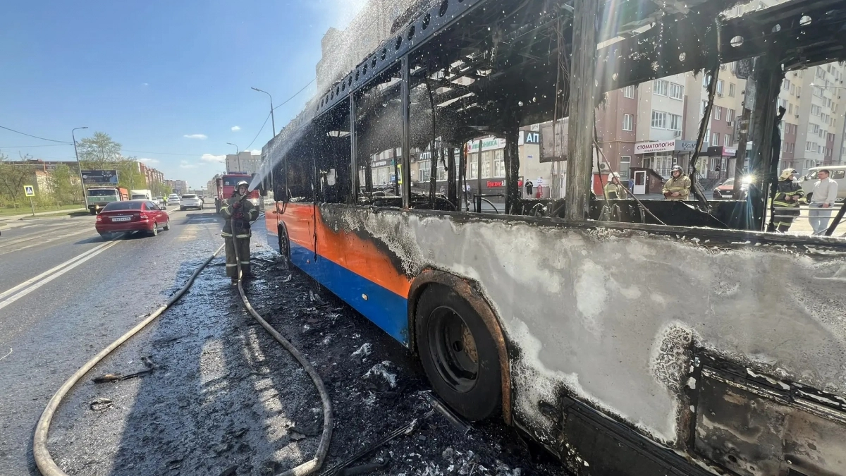 В Пензе загорелся автобус 82-го маршрута: прокуратура проверяет безопасность перевозок
