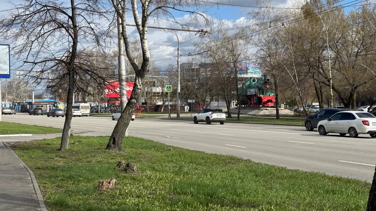 На Стреле пенсионерка выпала из 70-го автобуса 