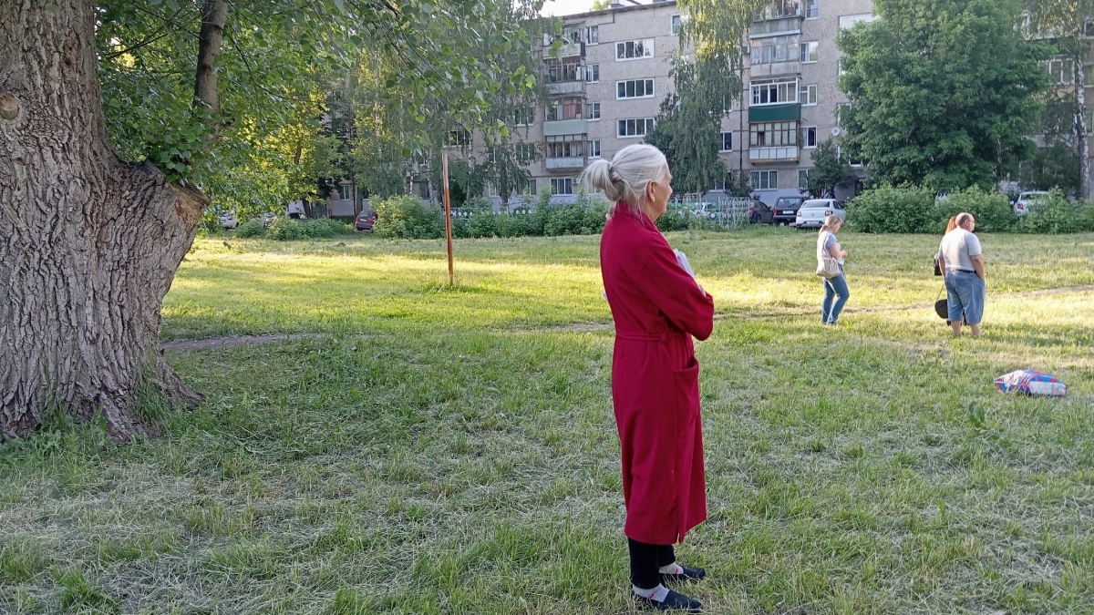 Берите левой рукой, давайте правой: иначе деньги дома водиться не будут - 7 мудрых советов от наших бабушек 