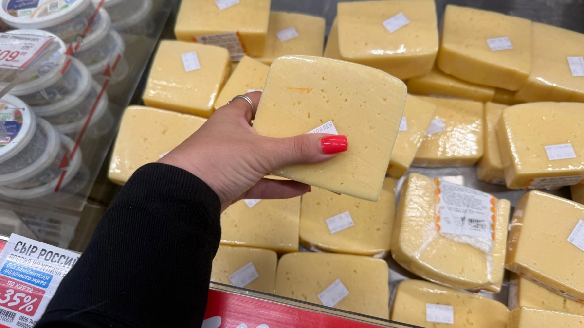 Как отличать настоящий сыр от сырного продукта за пару секунд - на пустышку больше не нарветесь