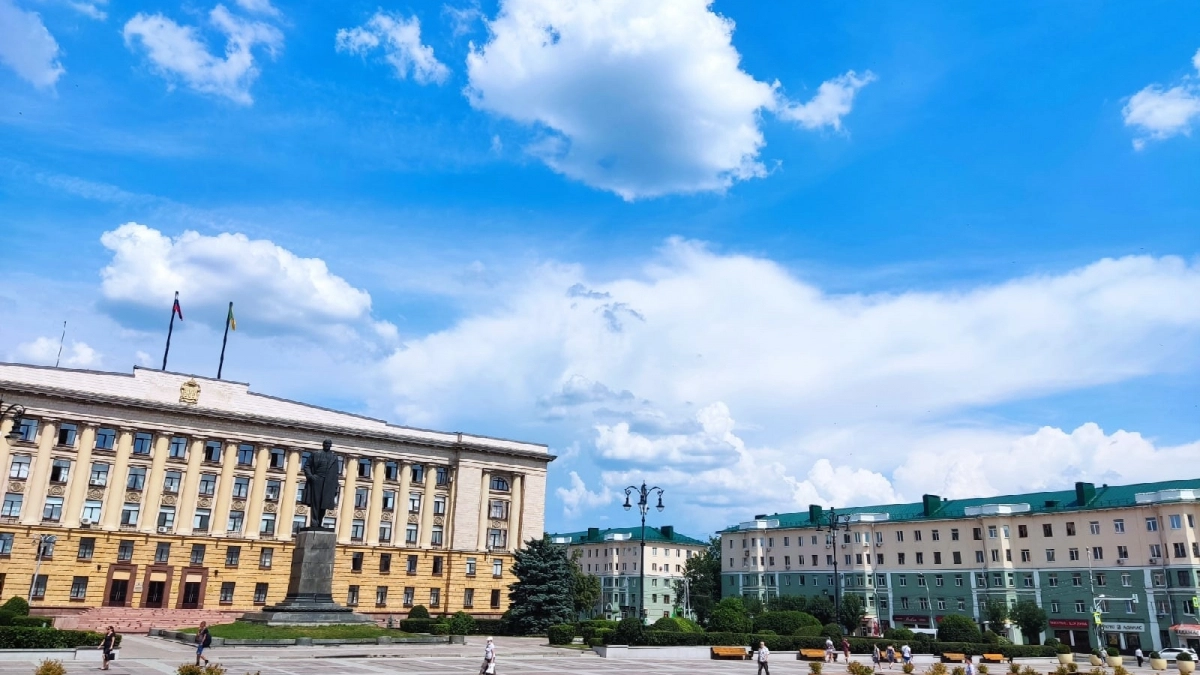 Сквер у правительства области планируют передать в собственность Пензы 