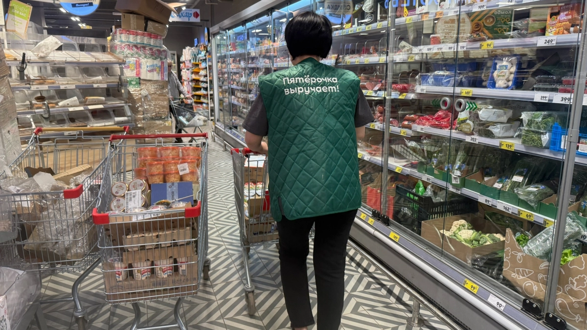 Подруга-продавец из "Пятёрочки" рассказала о 5 хитростях, из-за которых покупатели постоянно переплачивают - просто, а никто не замечает