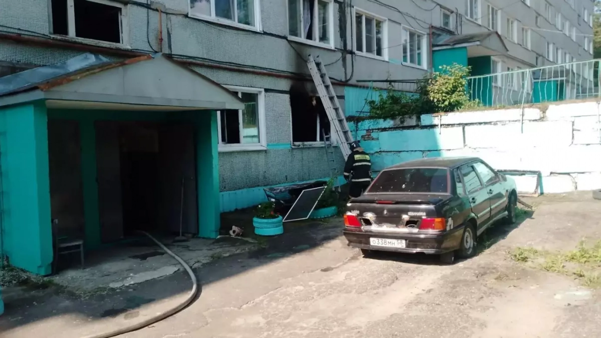 В Чаадаевке при пожаре пострадал человек