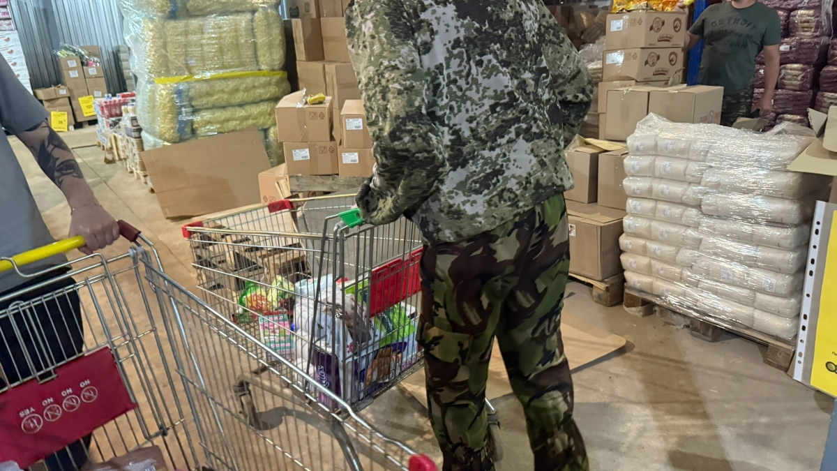 Не проспал новинки из "Светофора": садовые кресла по 835 р, тарелки из опалового стекла по 102 р, сабо по 243 р - куча классных товаров