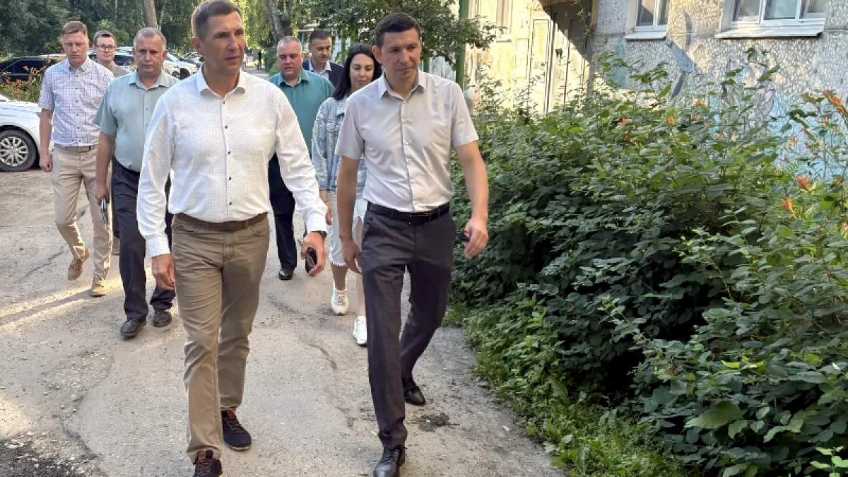 Глава Пензы потребовал ускорить ремонт коллекторов и навести порядок на гостевом маршруте