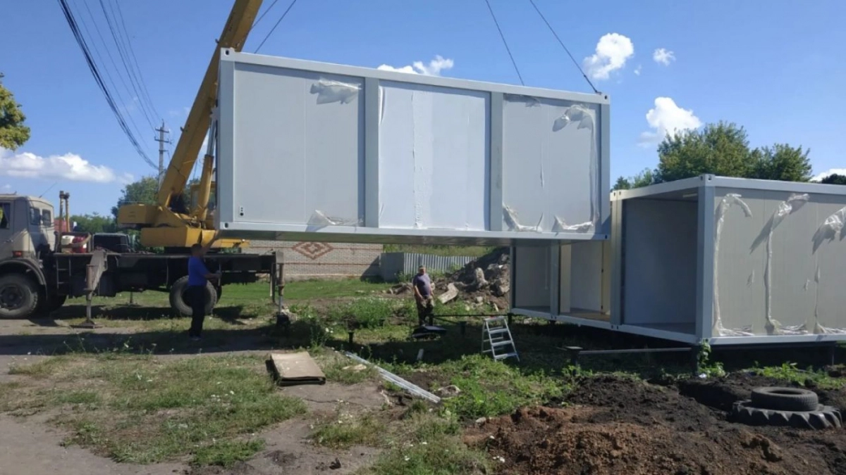 В Пензенской области завершается установка модульного ФАП в селе Марат
