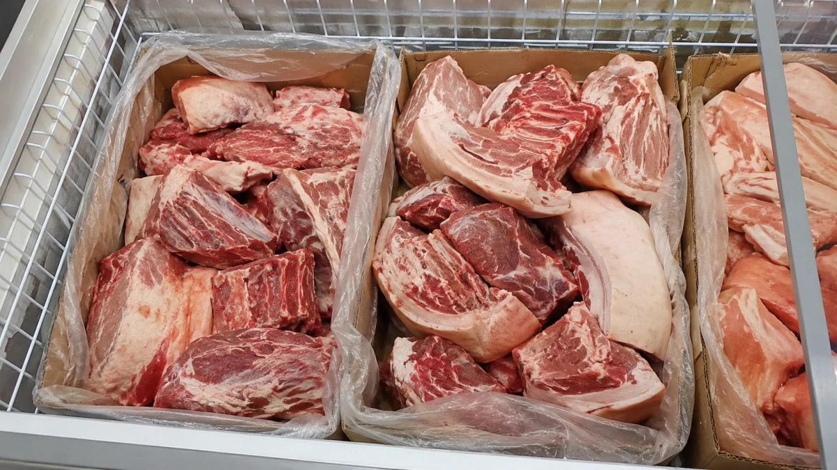 Чем мясо из "Светофора" отличаются от таких же в других магазинах