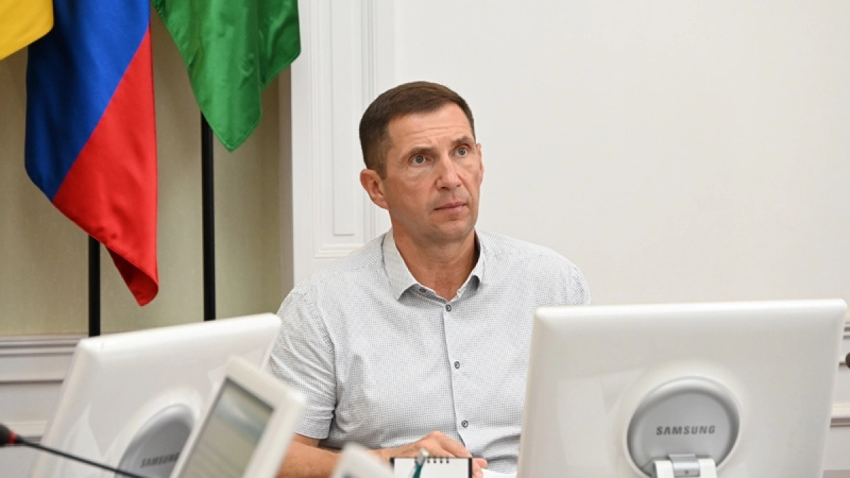 Денисов поручил включить жителей районов в процесс приемки благоустроенных территорий в Пензе