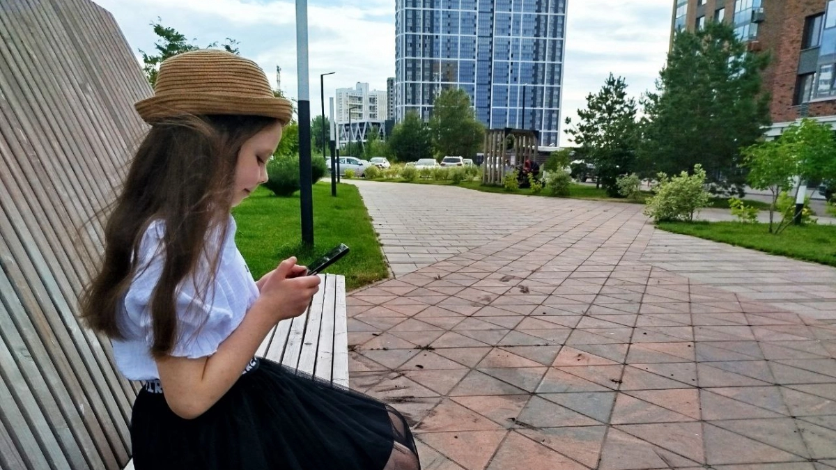 Пензенские дети смогут экстренно связаться с родителями через кнопку SOS