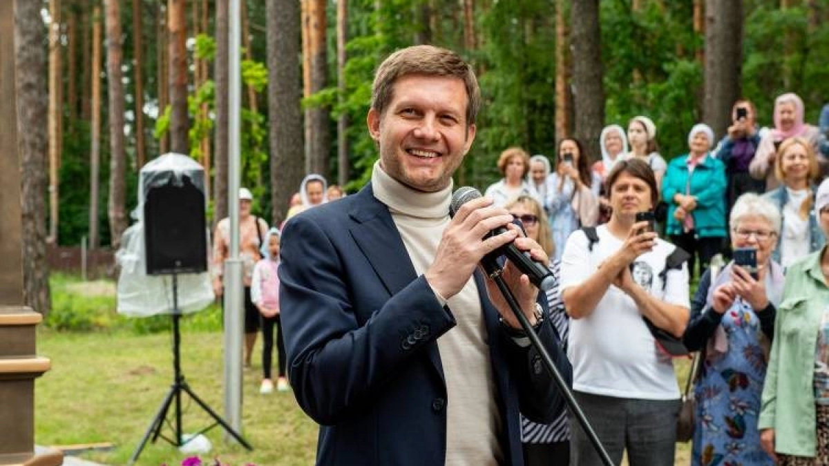 Борис Корчевников открыл памятник святителю Луке Крымскому в Заречном