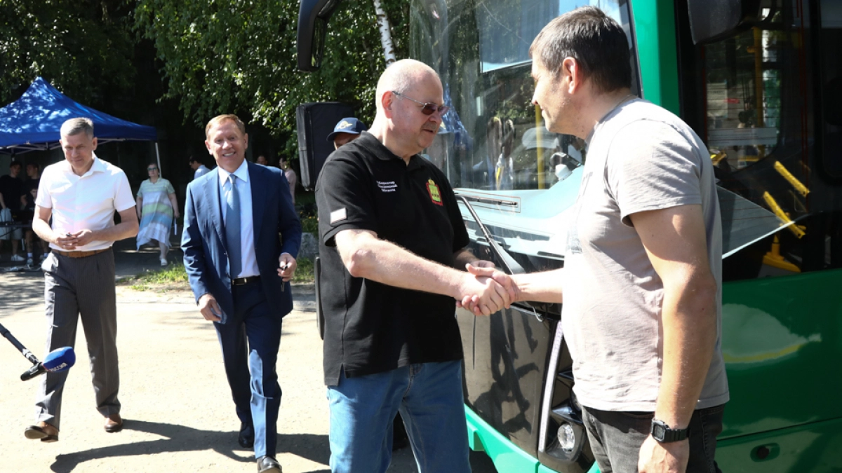 Автопарк Заречного пополнился четырьмя новыми автобусами большого класса