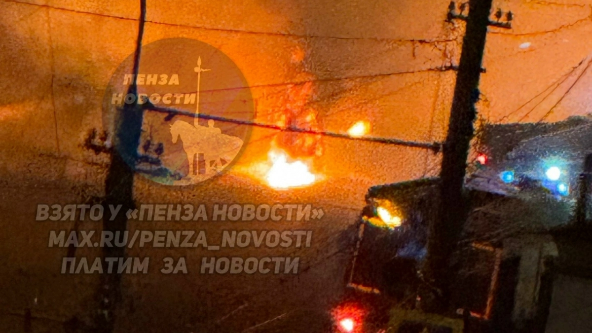 Взрыв мусоровоза в центре Пензы этой ночью попал на камеры очевидцев