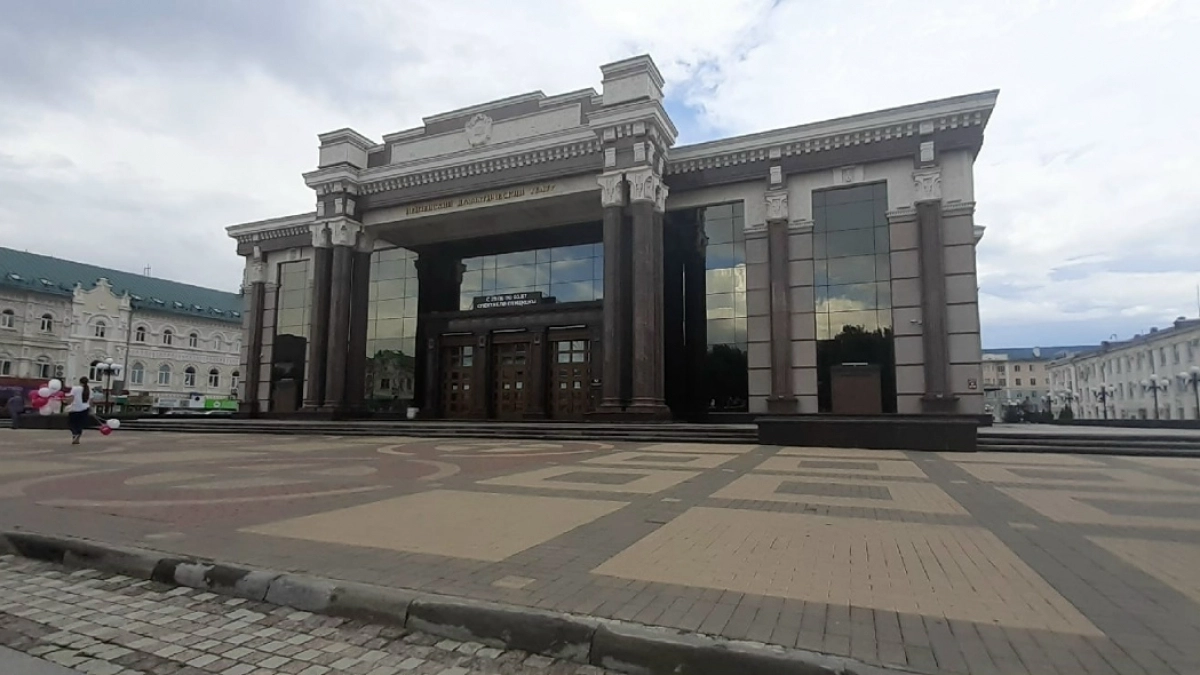 Пензенский драмтеатр откроет сезон премьерой «Формулы любви» с Казаковым в главной роли