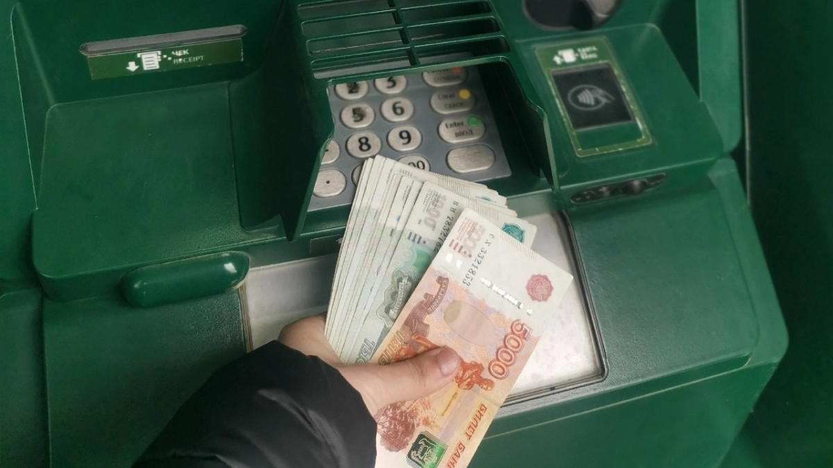 Экономист Бледнова: зарплата в цифровых рублях выгодна пензенцам лишь при тратах в день получения