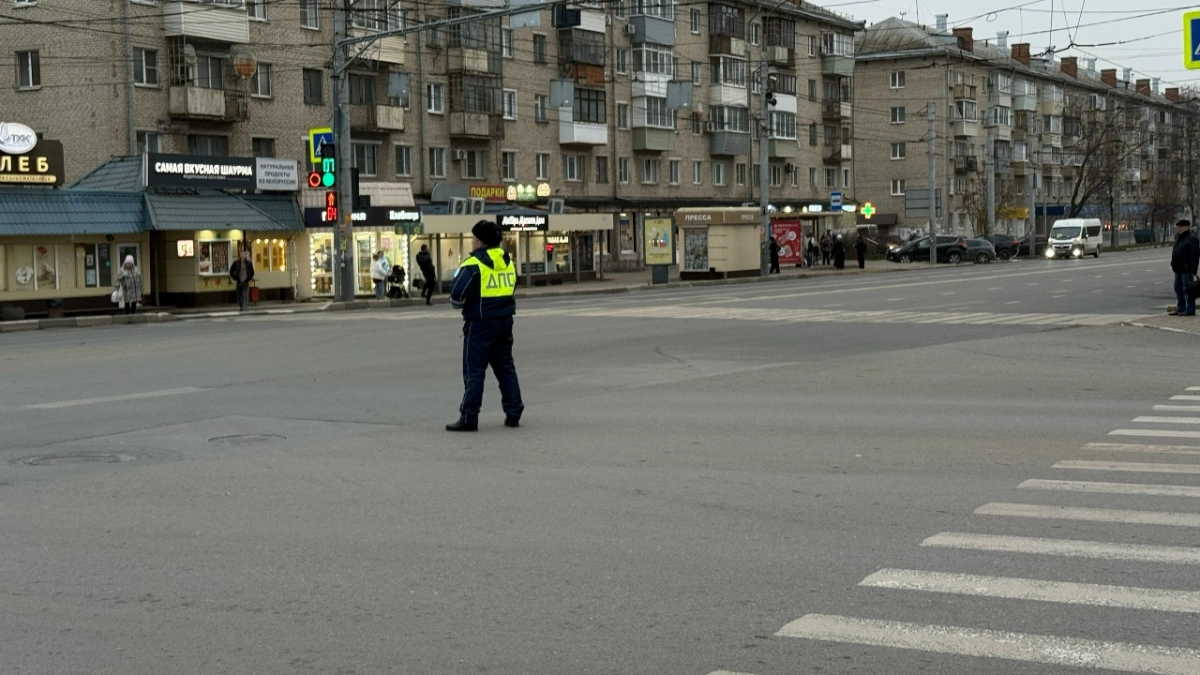 Пензенского блогера-полицейского уволили со службы за шутки и пранки