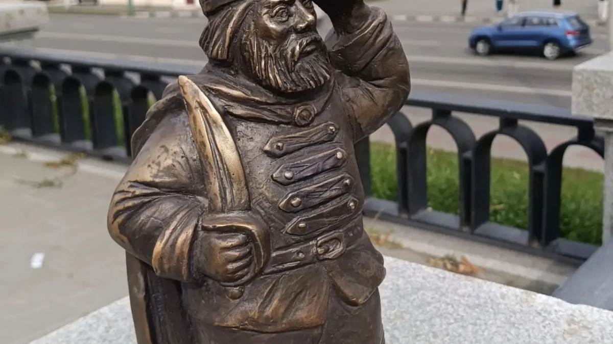 В центре Пензы поселились очаровательные добряки