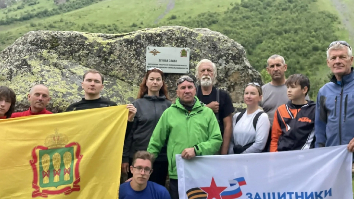 В горах Кавказа увековечили память пензенских полицейских