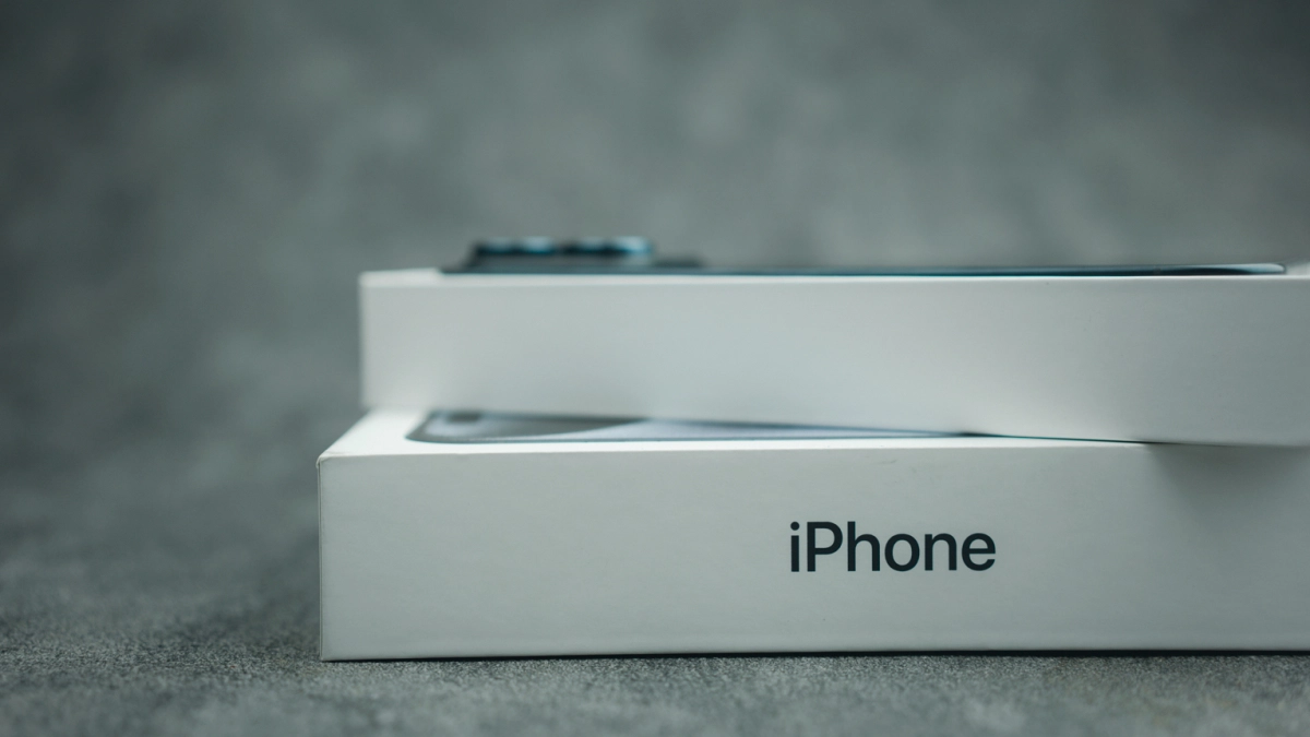 Т2 первым открыл предзаказ на iPhone 18