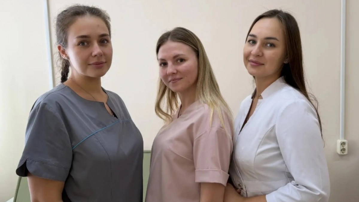 В женскую консультацию Кузнецкой детской больницы пришли работать три молодых специалиста