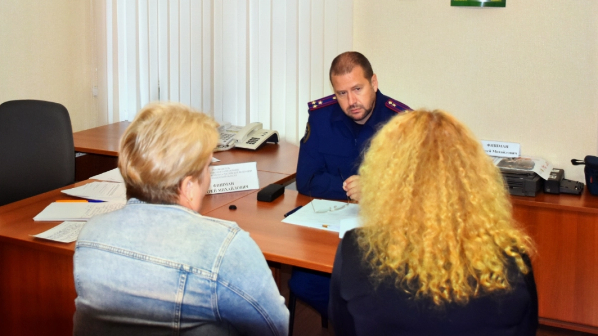 Глава пензенского СК выслушал жалобы жителей мкр. Заря на состояние дорог