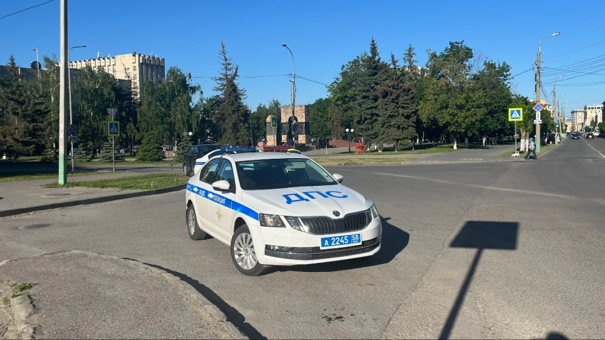 В Пензе на ул. Тимирязева столкнулись «Ауди» и мотоцикл «Yamaha»