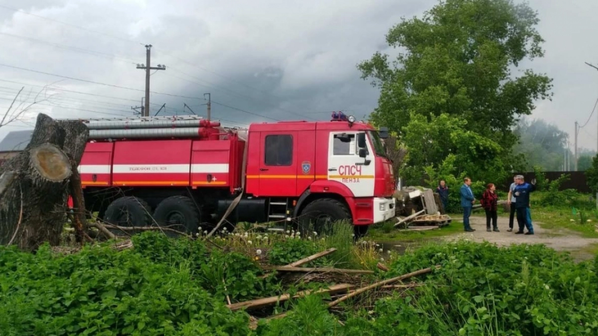 В Каменском районе в сгоревшем 6-квартирном доме найдено тело мужчины