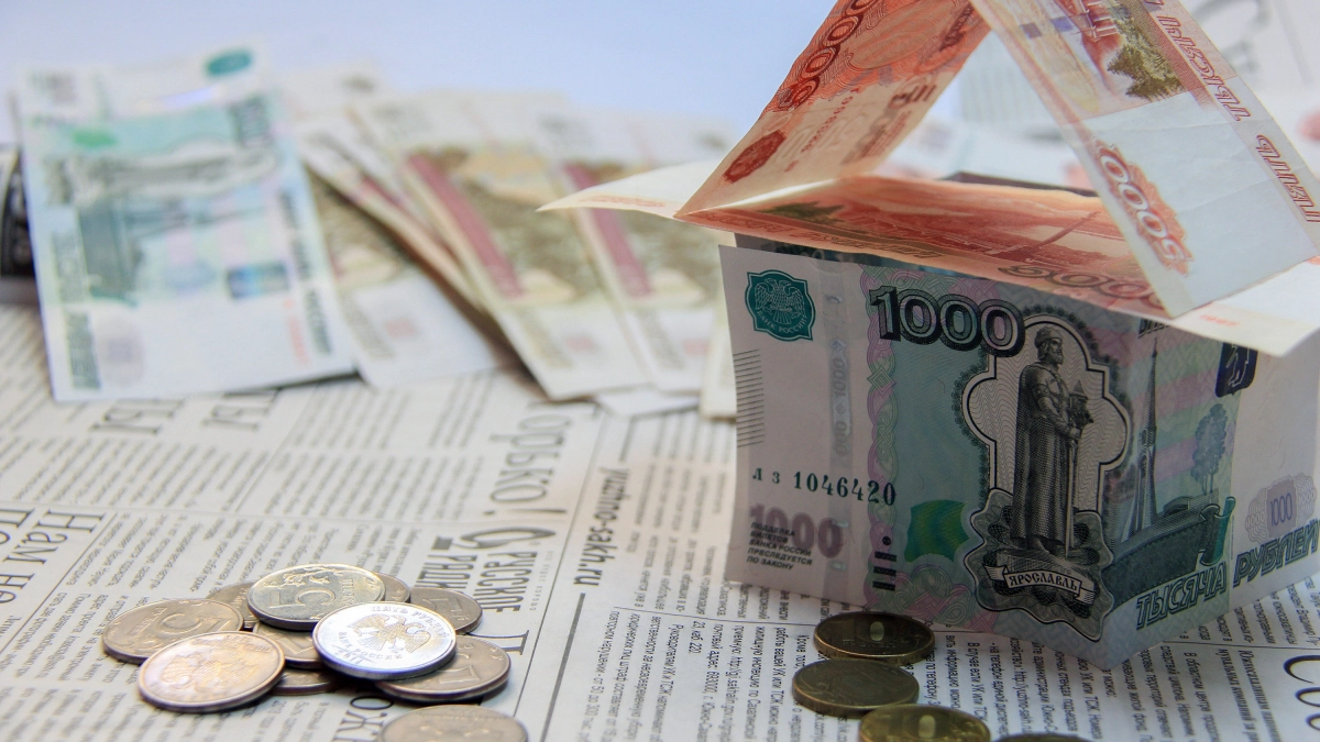 В Пензенской области жители потратили на товары более 293 млрд рублей за восемь месяцев