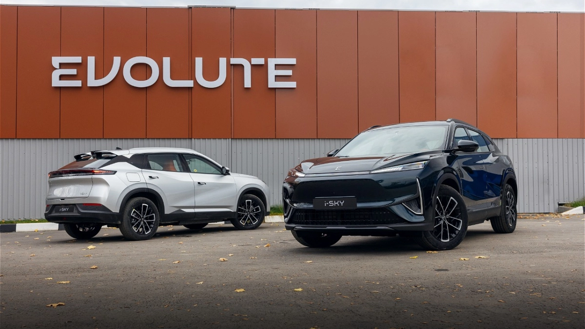 Отечественная автоиндустрия переходит на новый уровень: EVOLUTE i-SKY встал на конвейер по полному циклу