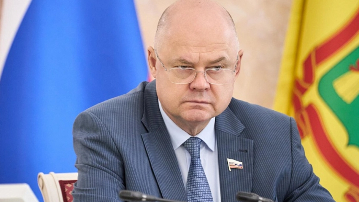 При поддержке Вадима Супикова завершился ремонт участка дороги на ул. Антонова