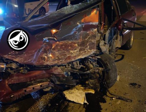 Жесткое ДТП возле автодрома в Пензе: два автомобиля разбились