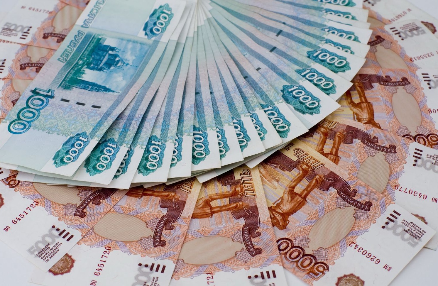 Молодая семья из Пензенской области перевела "банку" больше миллиона рублей